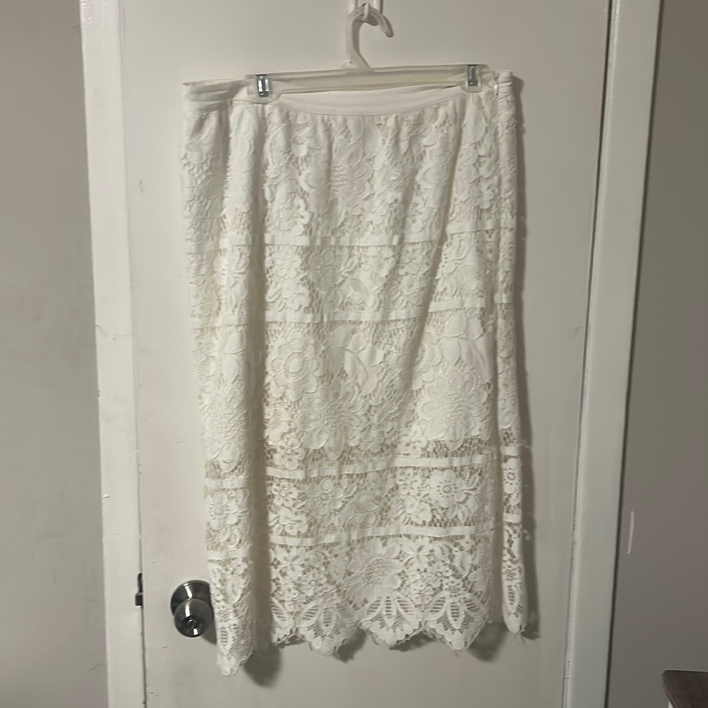 WAYF white skirt